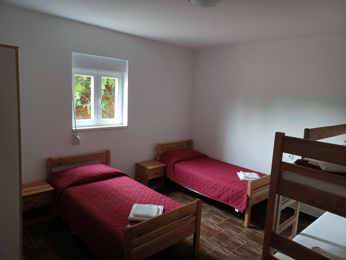 Apartman Milanko Muskovci エクステリア 写真